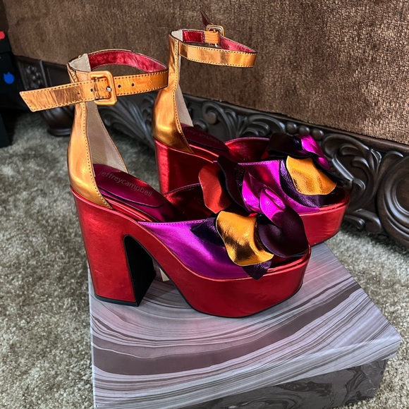Jeffrey Campbell Shoes - Jeffrey Campbell Candace metallic platform sandals